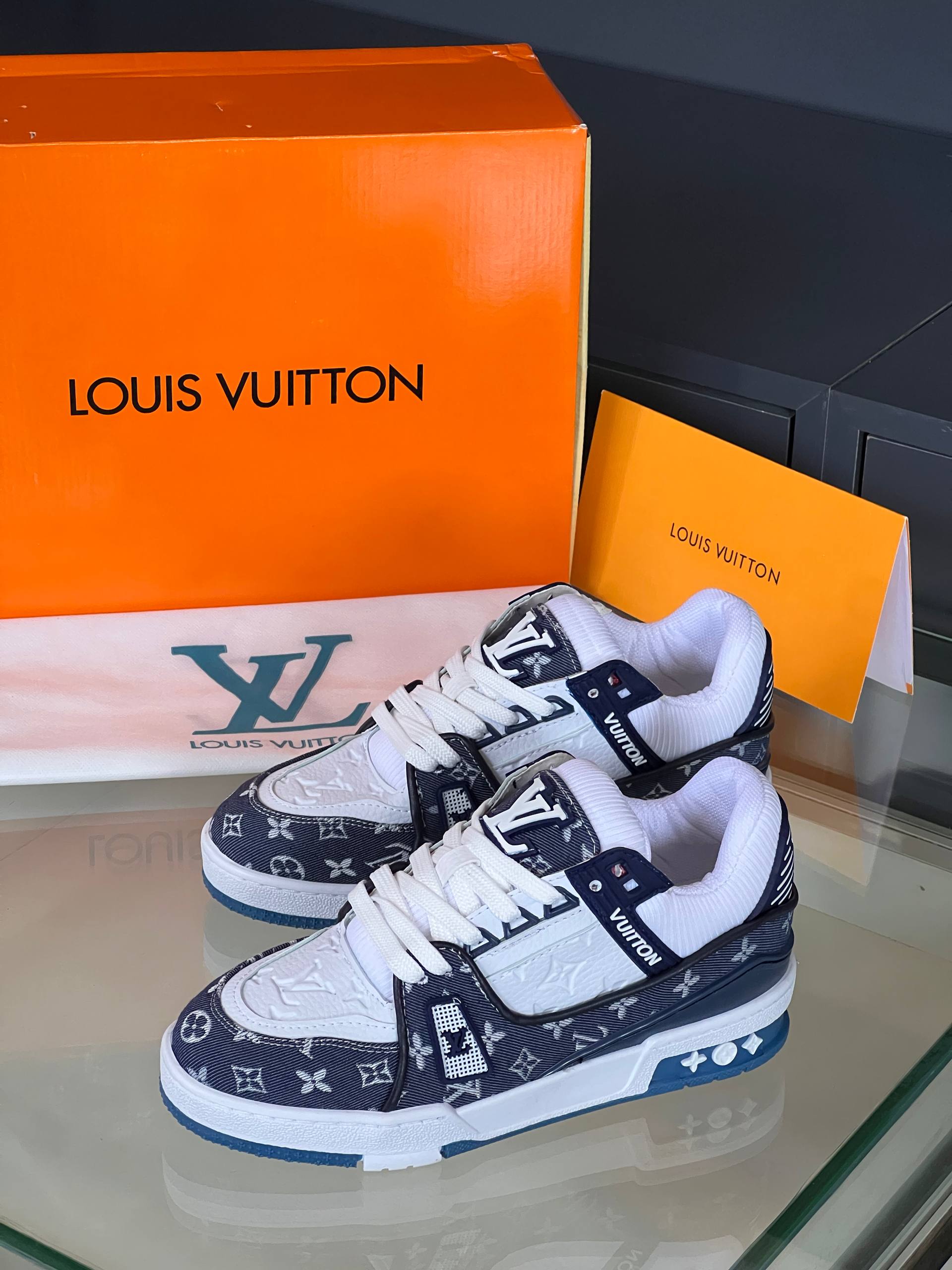 Louis Vuitton Trainer Sneaker Blue