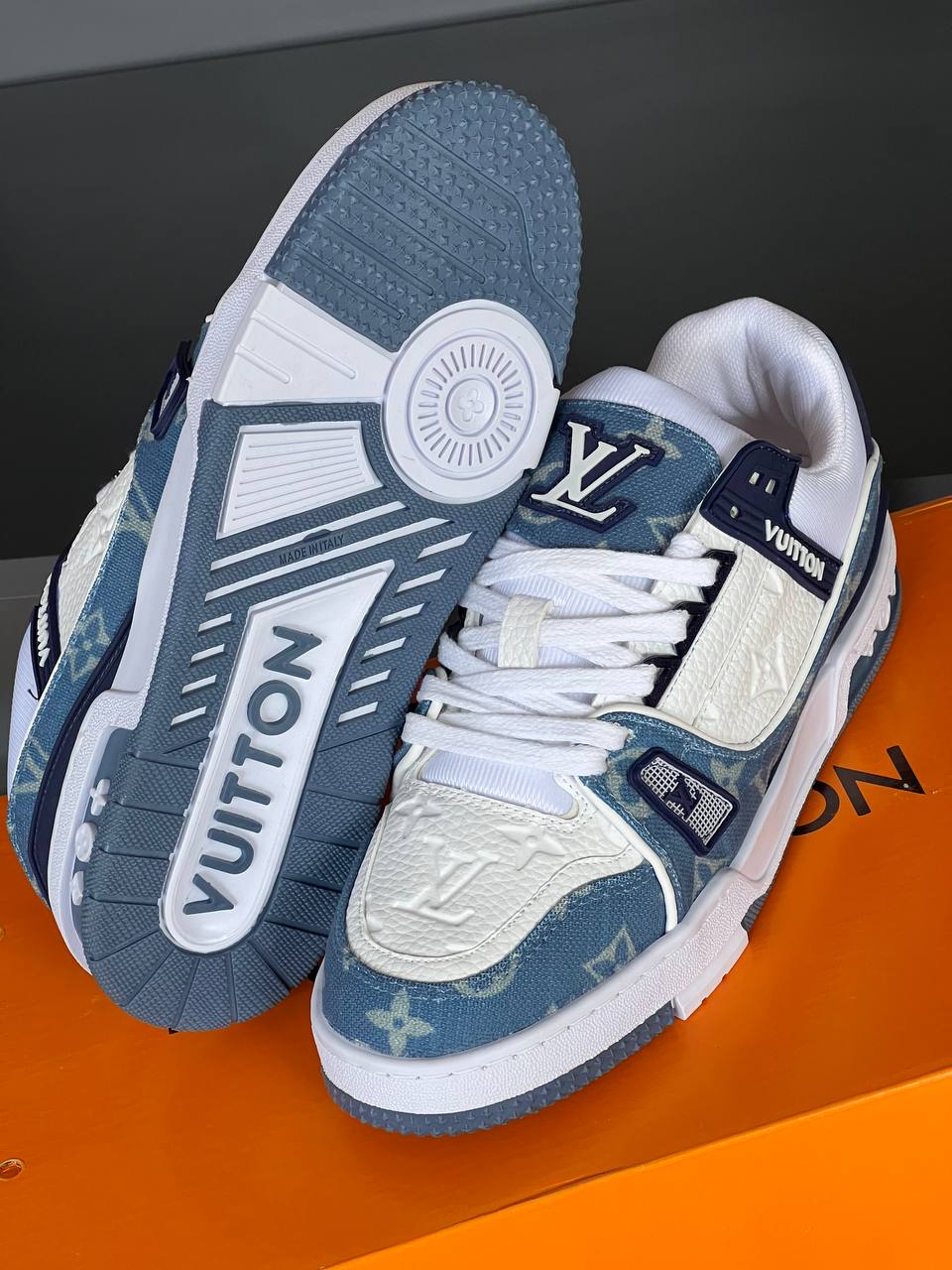 Louis Vuitton Trainer Sneaker Light Blue