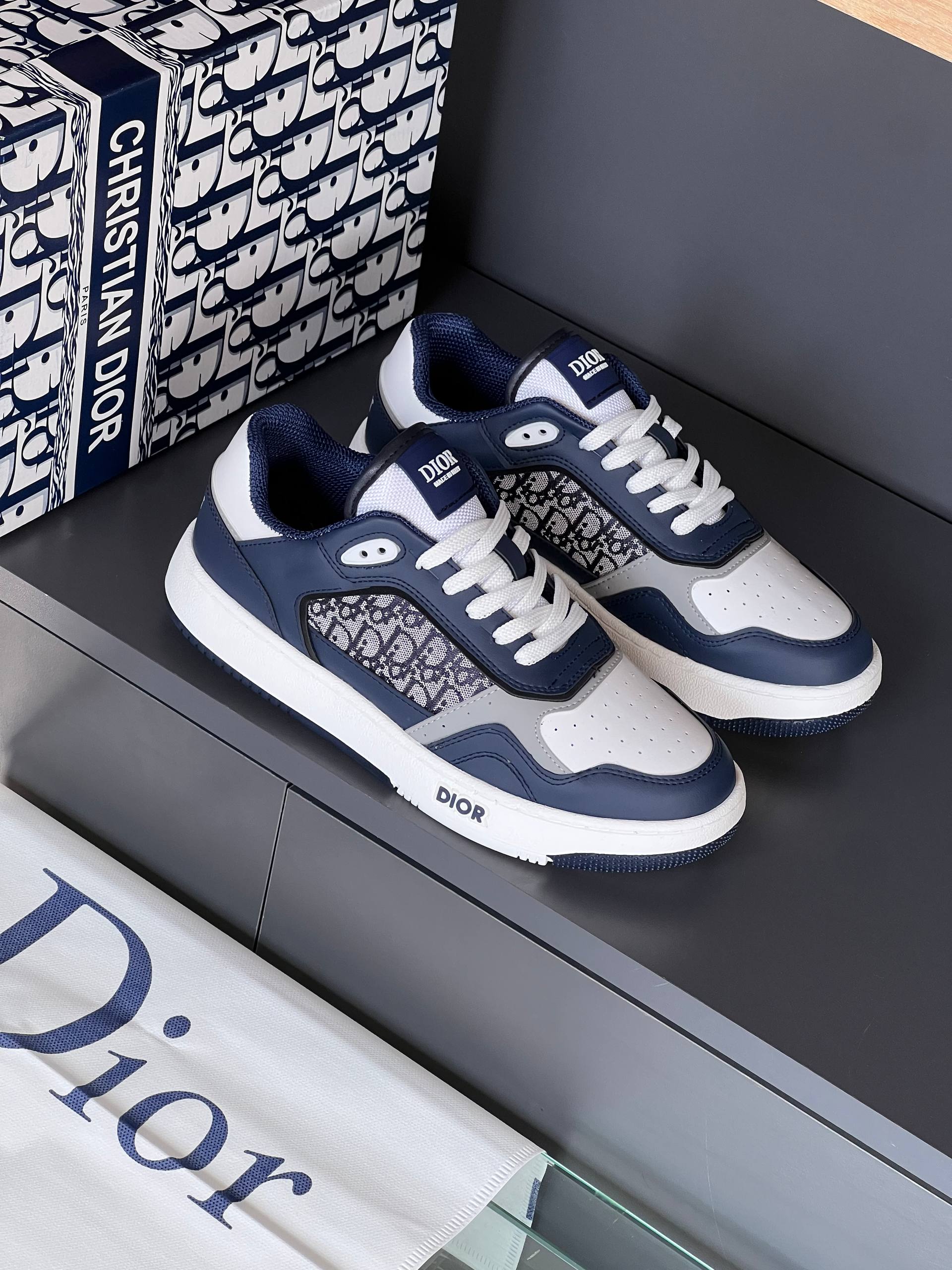 B27 Uptown Low-Top Dior.