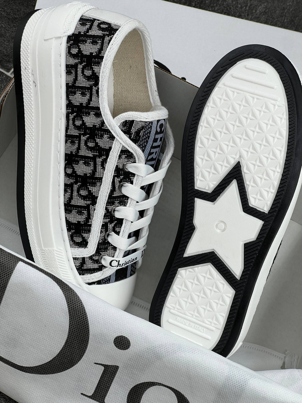 Walk'n'Dior Platform Sneakers Black